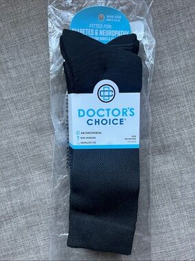 2 Pair Doctor's Choice Black Crew Socks for Diabetes & Neuropathy Copper Zinc